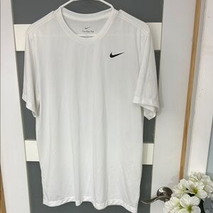 Nike Men's White T-Shirt
